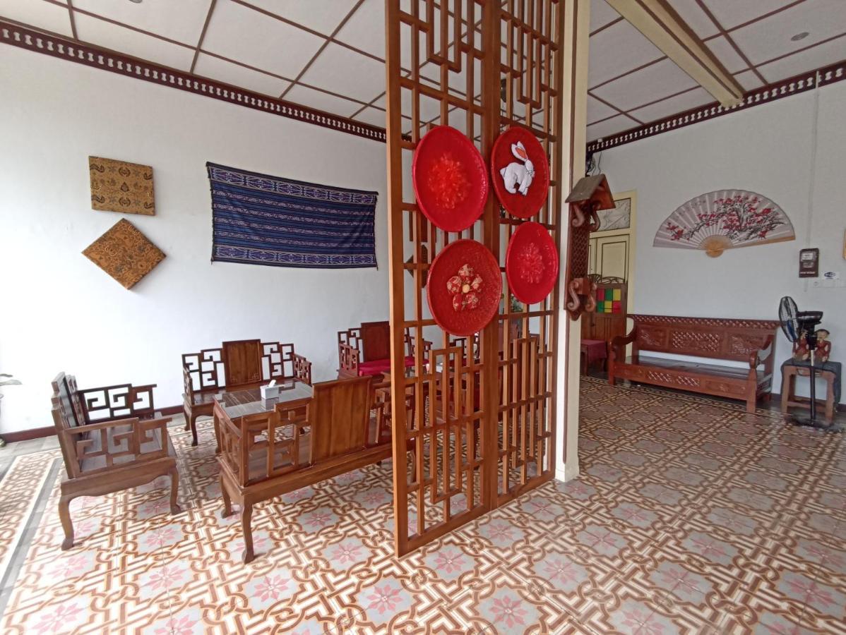 Mruyung Guest House Kota Lama Banyumas Mitra Reddoorz Екстер'єр фото