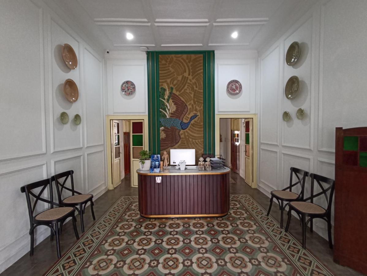 Mruyung Guest House Kota Lama Banyumas Mitra Reddoorz Екстер'єр фото